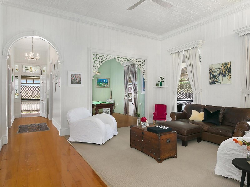 2 Wheatcroft Street, The Range QLD 4700