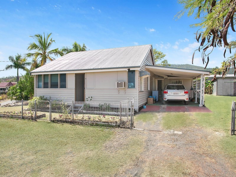 4 Cooper Street, Lakes Creek QLD 4701