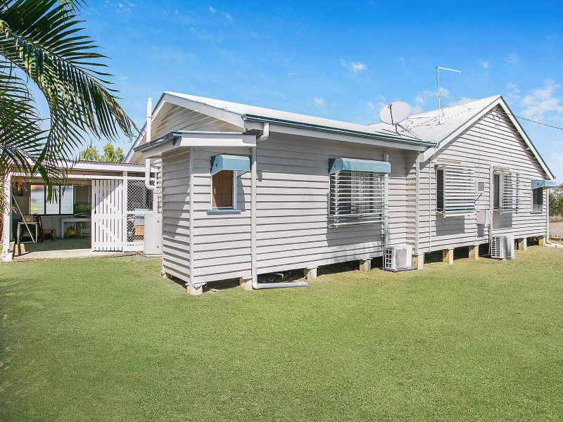 4 Cooper Street, Lakes Creek QLD 4701