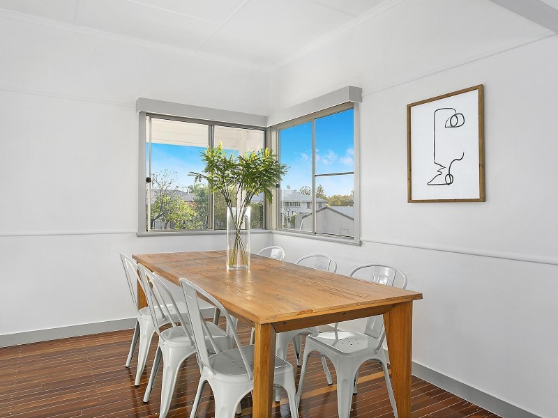 34 Charles Street, Berserker QLD 4701