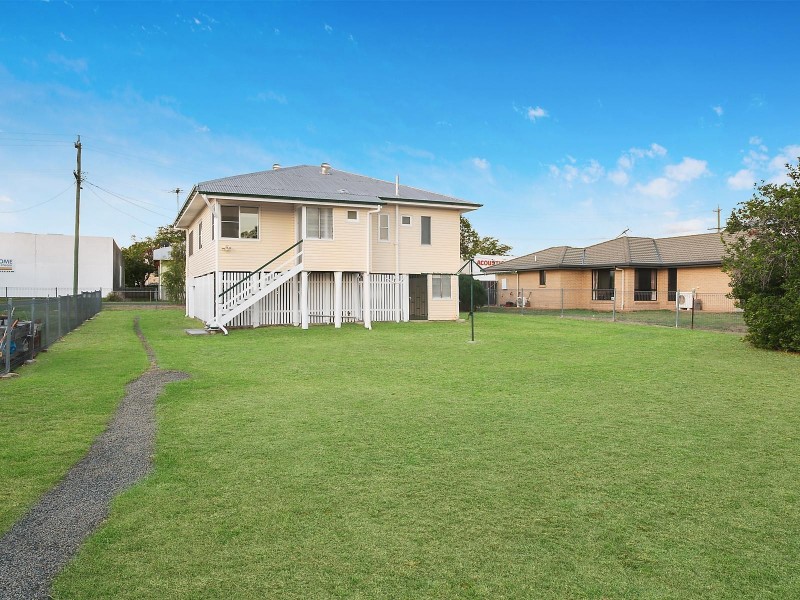 34 Charles Street, Berserker QLD 4701