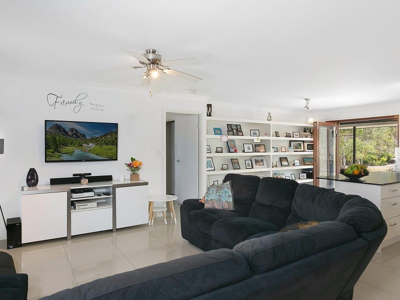 27 Murray Lane, Cawarral QLD 4702