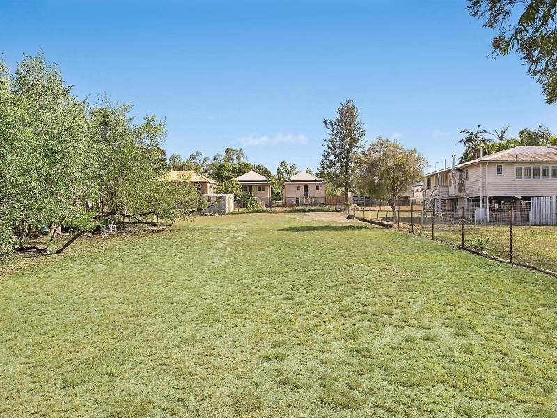59A & B Lakes Creek Road, Berserker QLD 4701