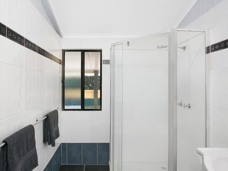 72 Main Street, Park Avenue QLD 4701