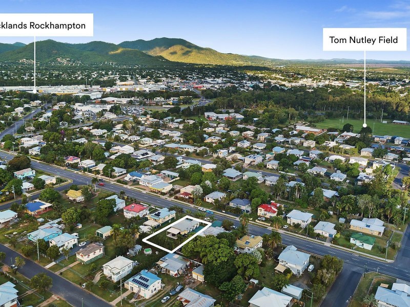 72 Main Street, Park Avenue QLD 4701