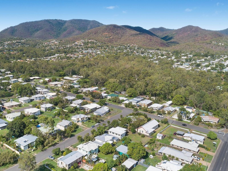 196 Mostyn Street, Berserker QLD 4701