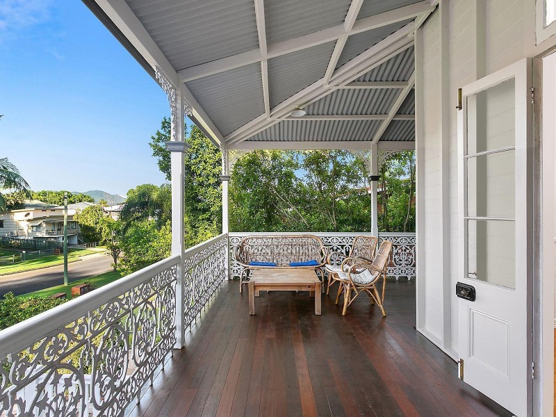 7 Wiseman Street, The Range QLD 4700