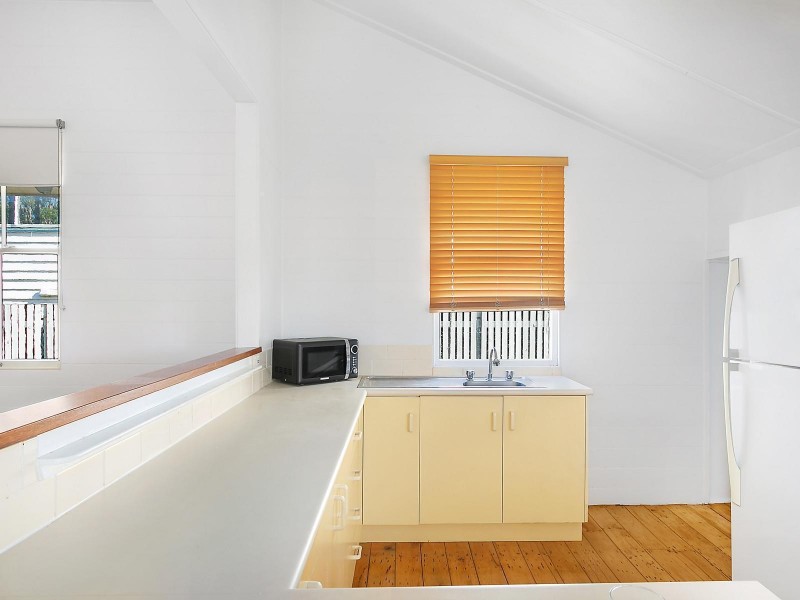 63 Woodville Street, Wandal QLD 4700