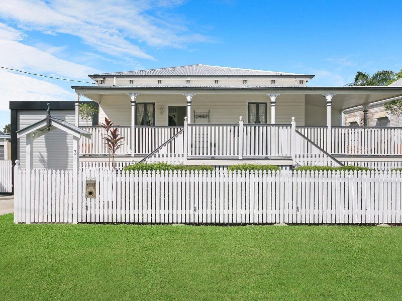 3 Thurston Street, Allenstown QLD 4700
