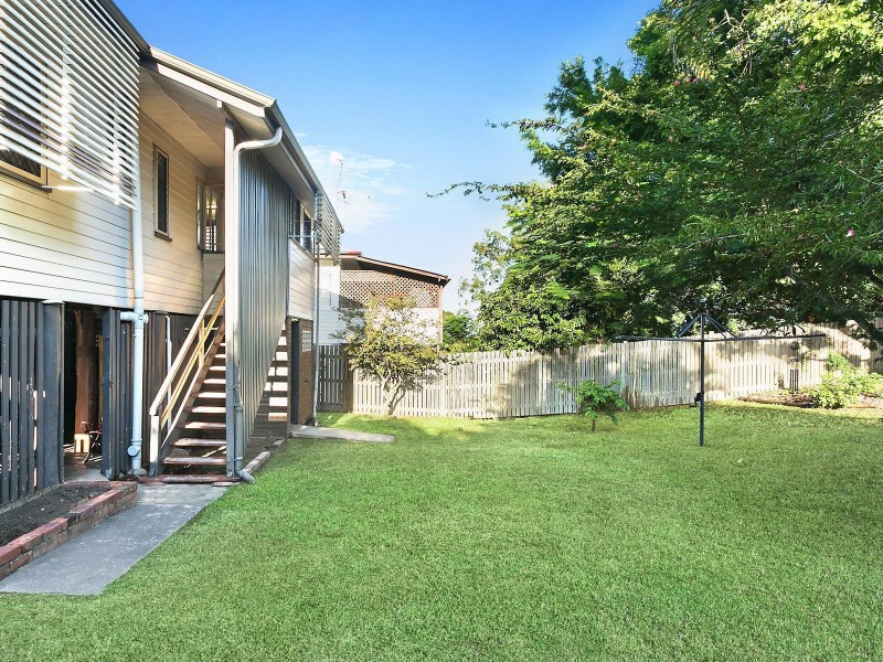 33 Spencer Street, The Range QLD 4700