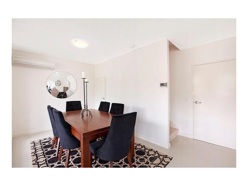 8 Morley Street, Sutherland NSW 2232