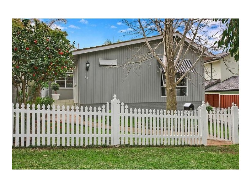 11 Wentworth Street, Dolans Bay NSW 2229