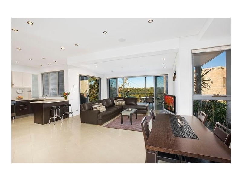 21 Sproule Road, Illawong NSW 2234