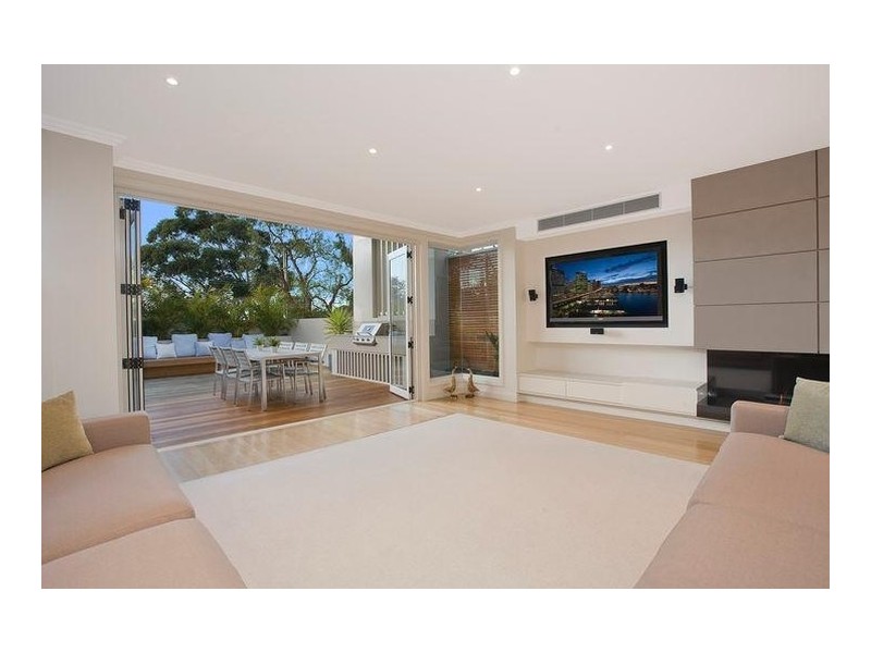 36 Wollun Street, Como NSW 2226