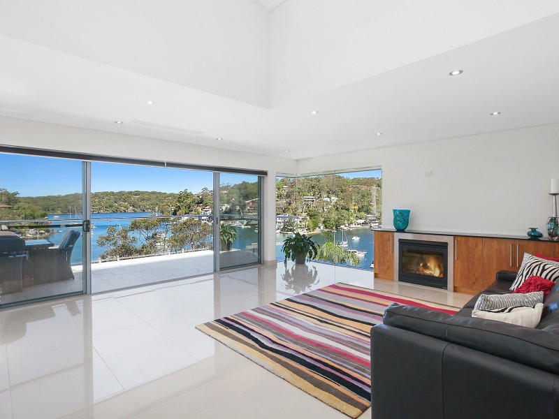 6 Marina Crescent, Gymea Bay NSW 2227