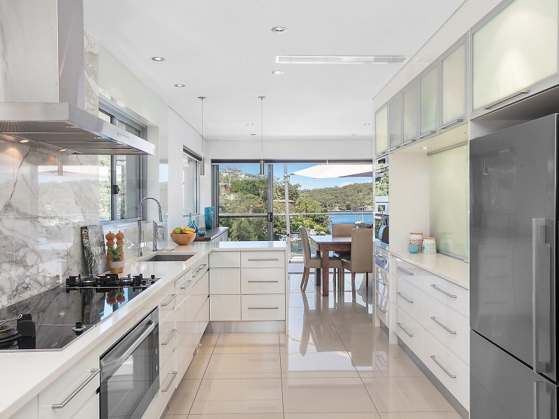 6 Marina Crescent, Gymea Bay NSW 2227