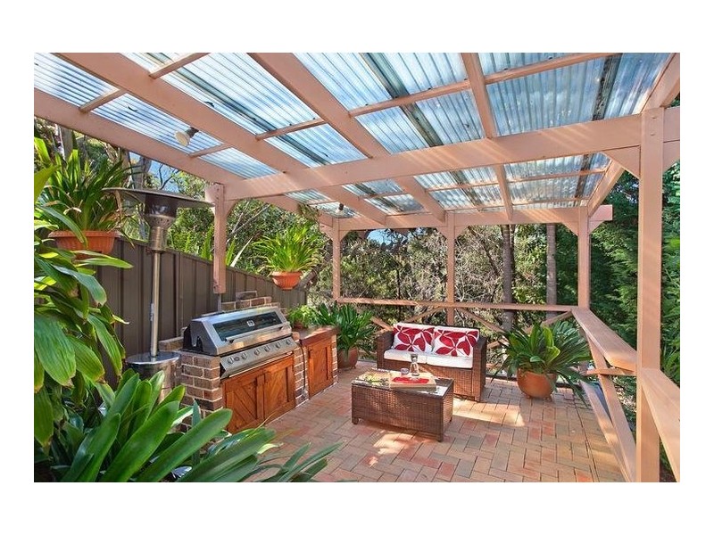 52 Spoonbill Avenue, Woronora Heights NSW 2233