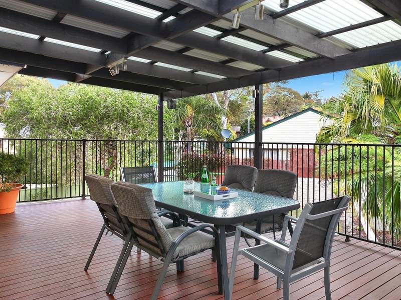 7 Wollybutt Road, Engadine NSW 2233