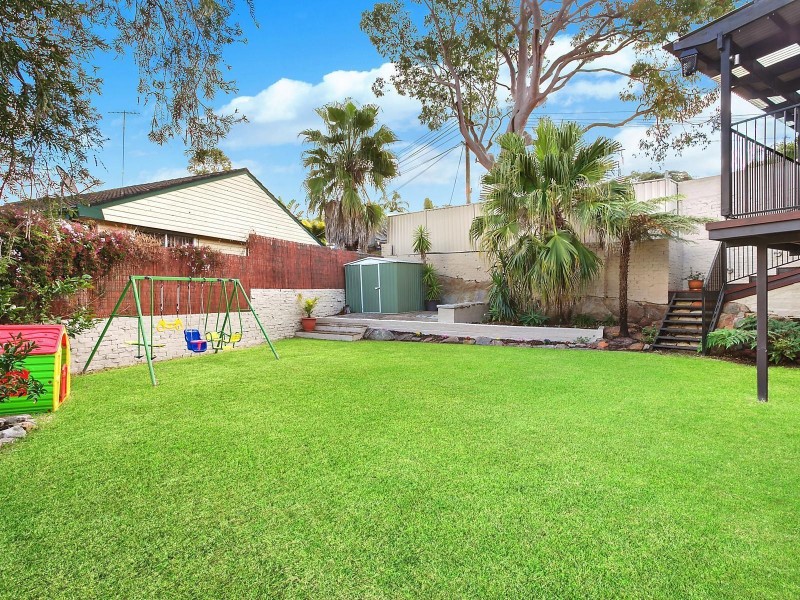 7 Wollybutt Road, Engadine NSW 2233