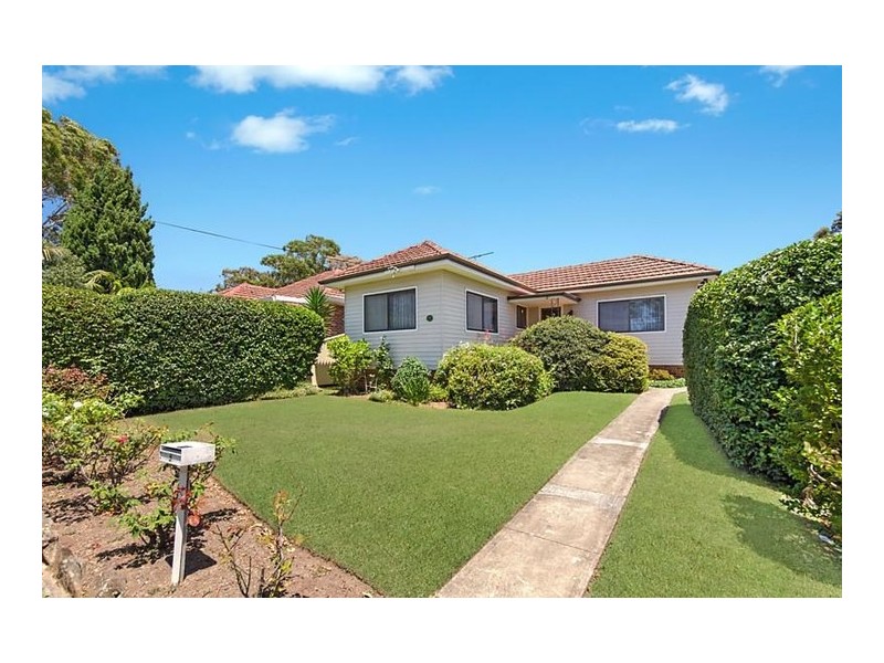 5 Chamberlain Avenue, Caringbah NSW 2229