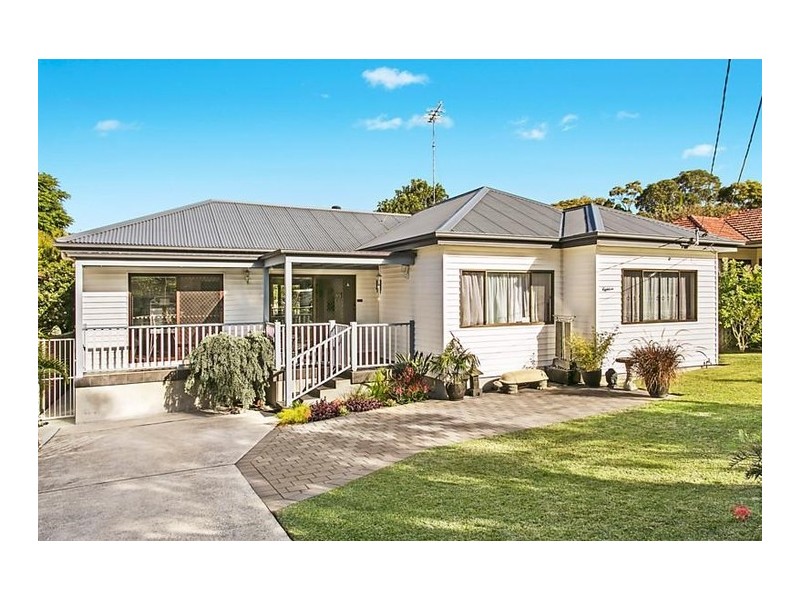 18 Nemesia Avenue, Caringbah South NSW 2229