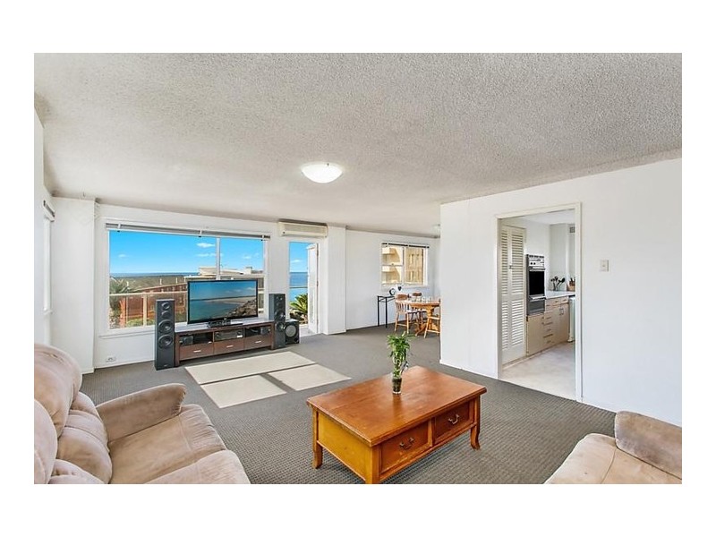 8/13 Coast Avenue, Cronulla NSW 2230