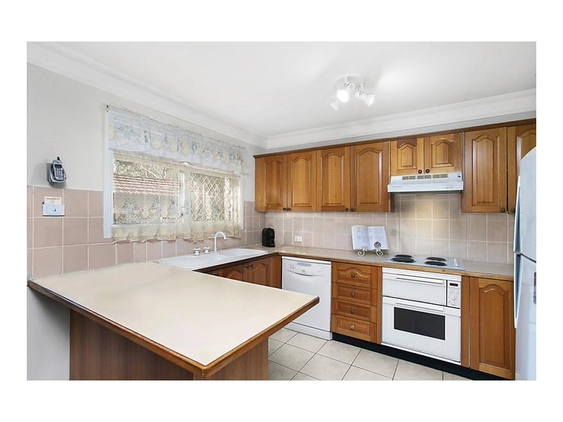 2/6 Premier Street, Gymea NSW 2227