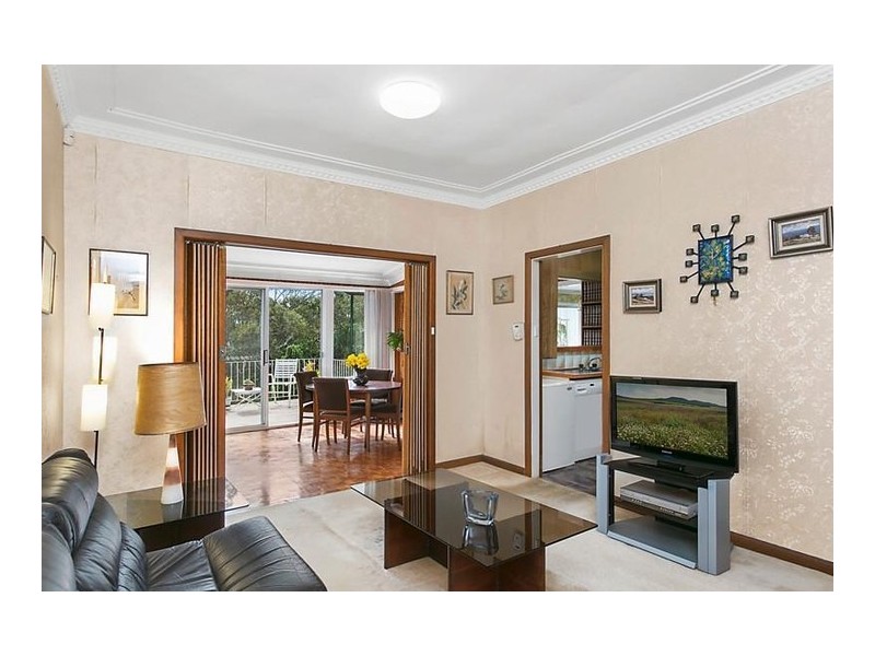 13 Carter Crescent, Gymea Bay NSW 2227