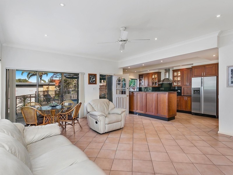 16 Chelmsford Avenue, Cronulla NSW 2230