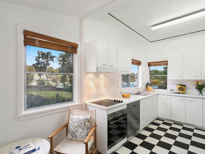 42 Matson Crescent, Miranda NSW 2228