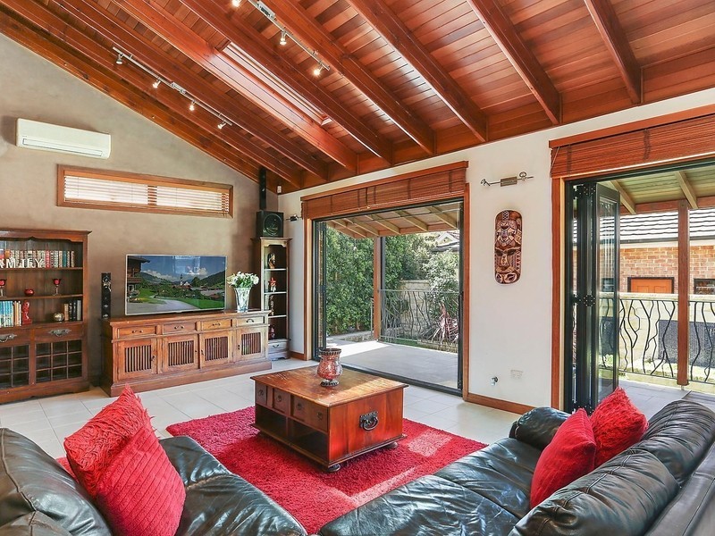 1 Cook Street, Caringbah South NSW 2229