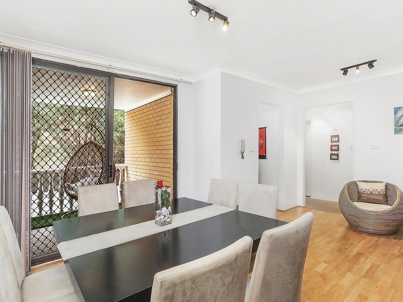 2/39 Seaview Street, Cronulla NSW 2230