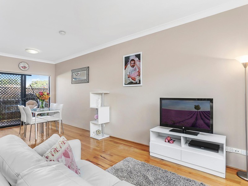 14/8 Warumbui Avenue, Miranda NSW 2228