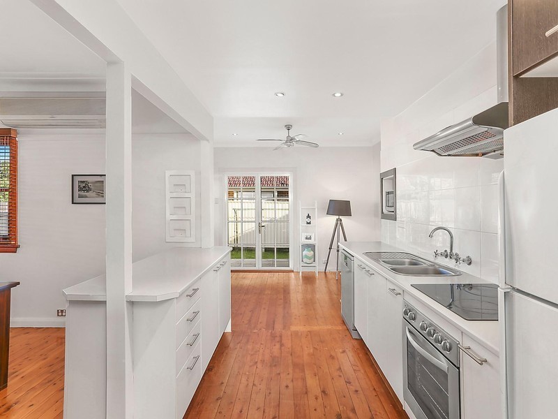 12 Jellicoe Street, Caringbah South NSW 2229