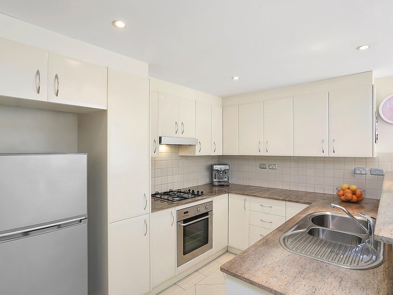 27/27 The Esplanade, Cronulla NSW 2230