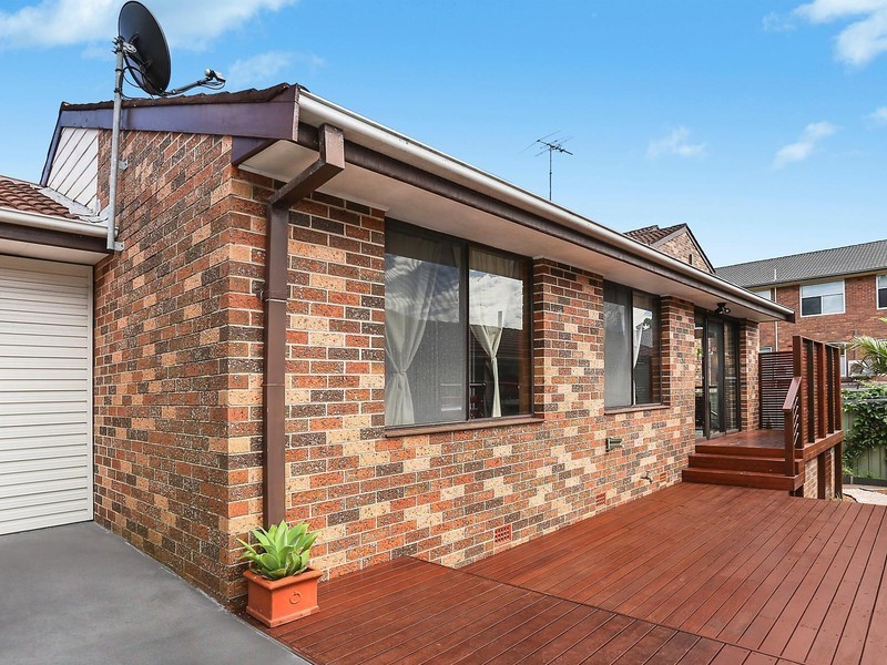 2/111 Caringbah Road, Caringbah NSW 2229