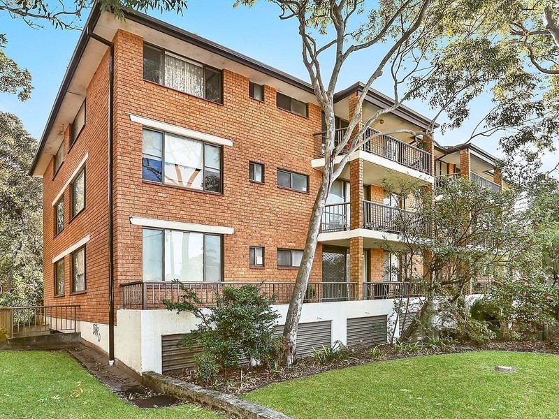 17/57 Auburn Street, Sutherland NSW 2232