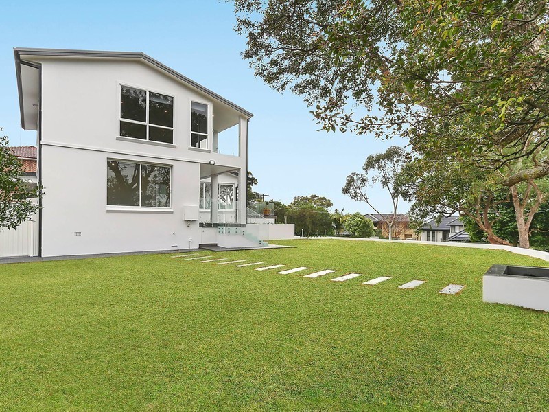 31 North East Crescent, Lilli Pilli NSW 2229