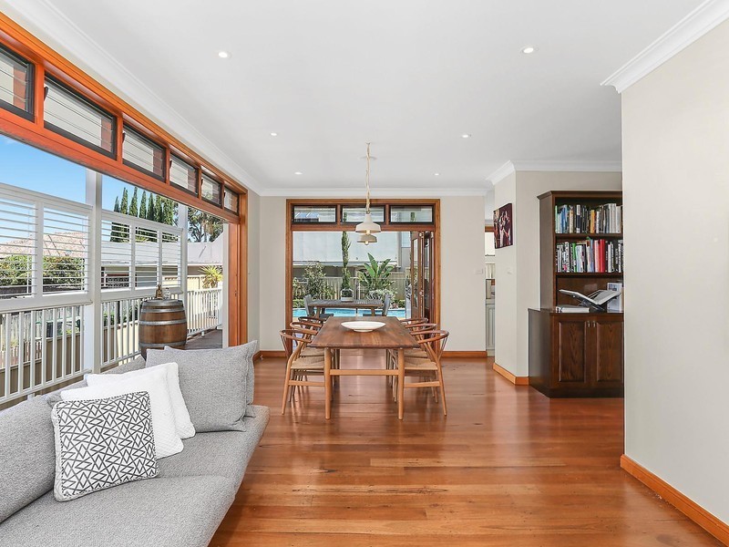 6 Wylmar Avenue, Burraneer NSW 2230