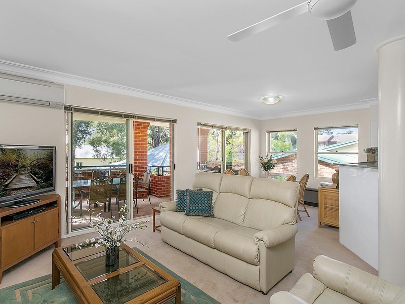 18/210 Willarong Road, Caringbah NSW 2229