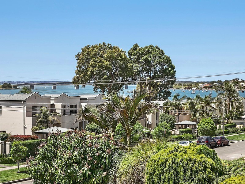 8 Ellis Street, Sylvania NSW 2224