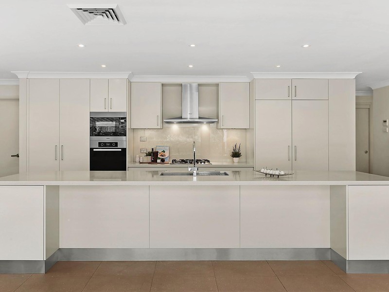 2 Lochiel Road, Engadine NSW 2233