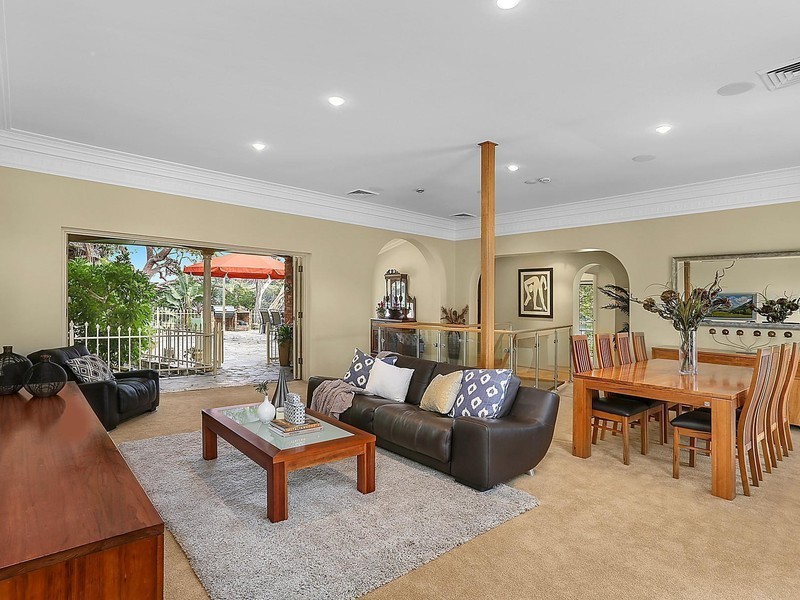 43 Juvenis Avenue, Oyster Bay NSW 2225