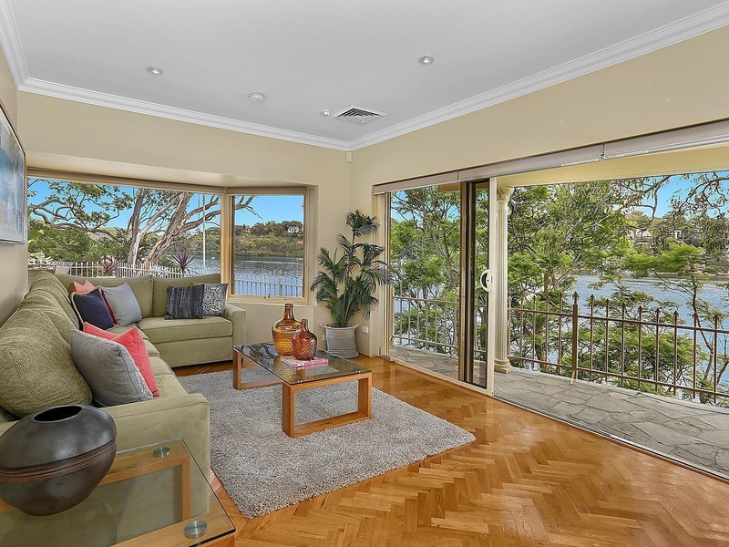 43 Juvenis Avenue, Oyster Bay NSW 2225