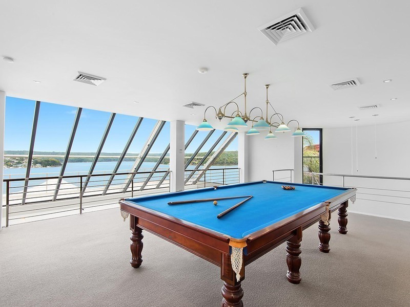 15 Waring Avenue, Caringbah South NSW 2229