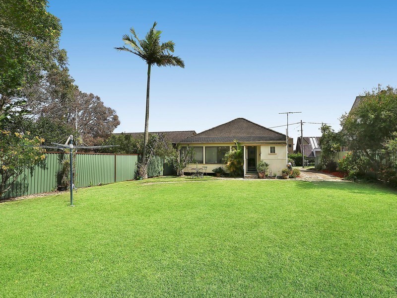 22 David Avenue, Caringbah South NSW 2229