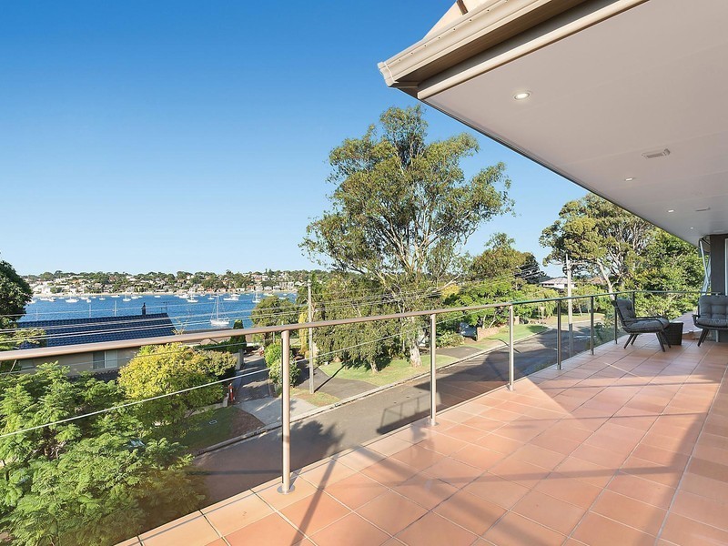 1 Lugano Avenue, Burraneer NSW 2230