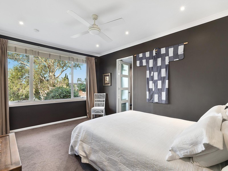 1 Lugano Avenue, Burraneer NSW 2230