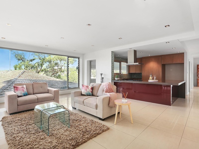 18 Flat Rock Road, Gymea Bay NSW 2227