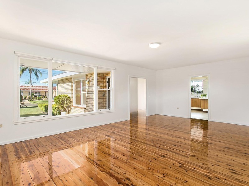 3 Castlereagh Crescent, Sylvania Waters NSW 2224